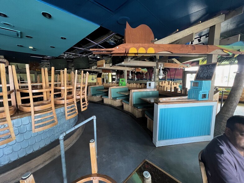More Photos Of 8301 Eagle Lake Dr, Evansville Restaurant For Sale