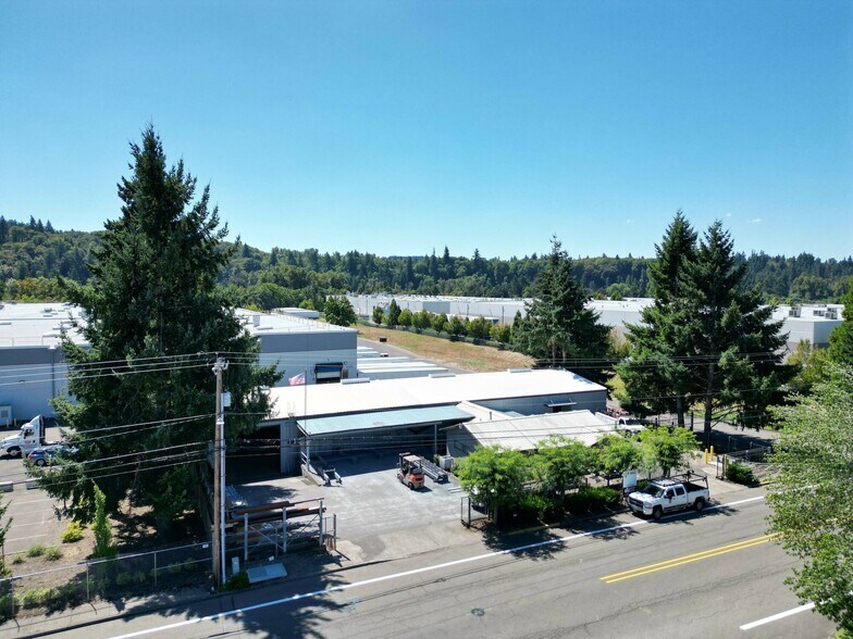 Primary Photo Of 12670 SE Capps Rd, Clackamas Warehouse For Sale