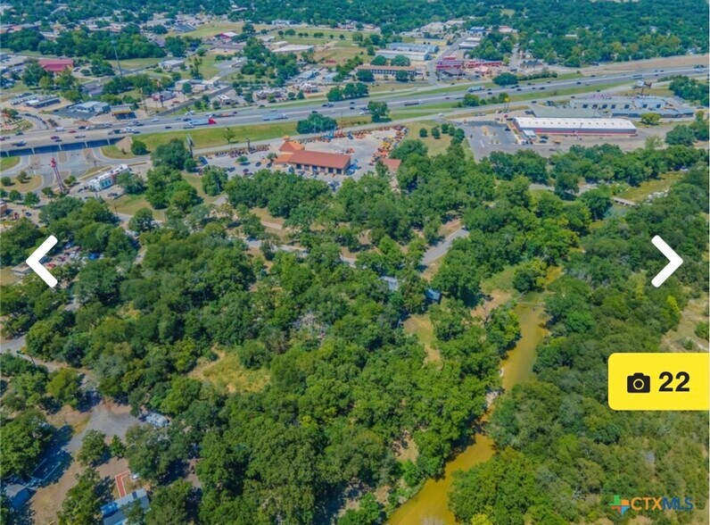 More Photos Of 200 Whitsett St, Belton Land For Sale