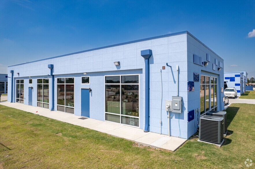 More Photos Of 31390 FM 2920, Waller Office For Lease