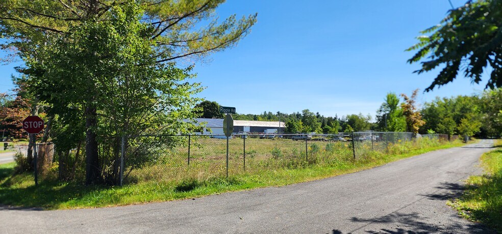 More Photos Of 82 Cold Spring Rd, Monticello Loft Creative Space For Sale