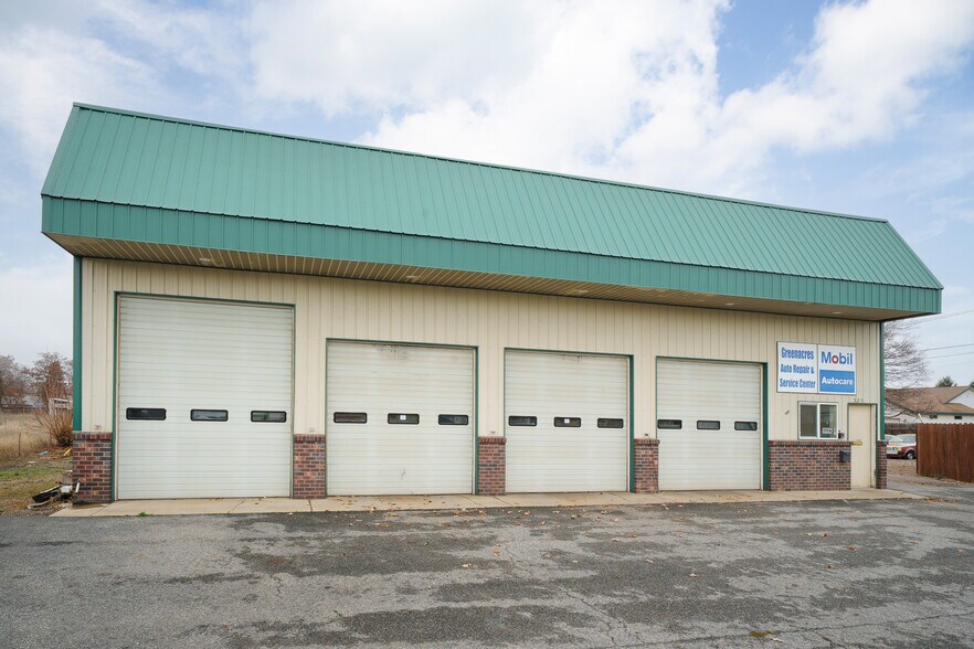 More Photos Of 525 N Barker Rd, Greenacres Auto Repair For Sale