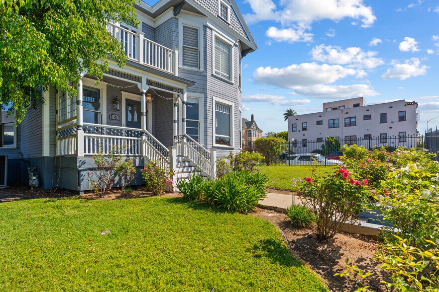 More Photos Of 1940 Market St, San Diego Office For Sale