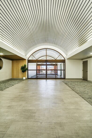 More Photos Of 2400 Trawood Dr, El Paso Medical For Lease