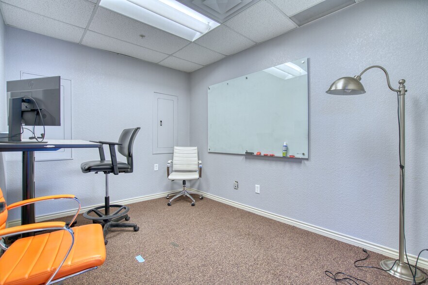 More Photos Of 1505 Pearl St, Boulder Office For Lease