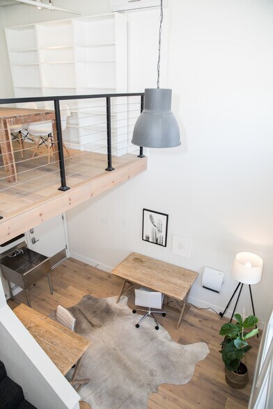 More Photos Of 1332 4th St, Berkeley Loft Creative Space For Lease
