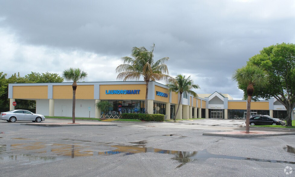 More Photos Of 6186-6288 S Congress Ave, Lantana Restaurant For Lease