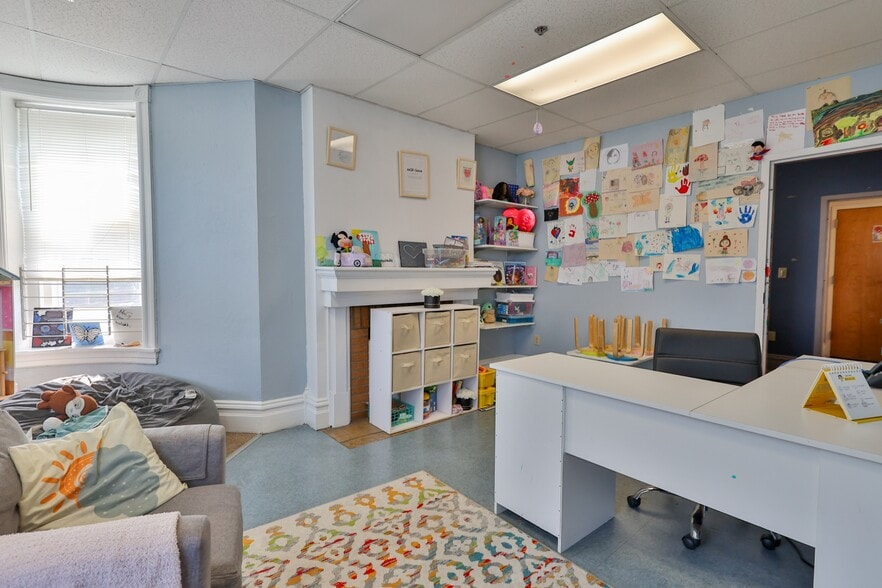 More Photos Of 541 Seneca St, Fountain Hill Healthcare For Sale