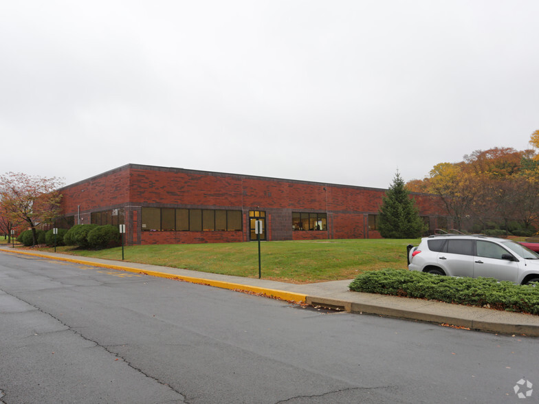 Primary Photo Of 3330 Tillman Dr, Bensalem Office For Lease