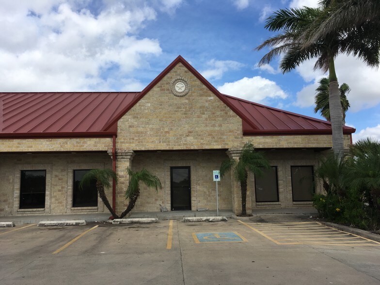More Photos Of 2117 E Tyler Ave, Harlingen Medical For Lease