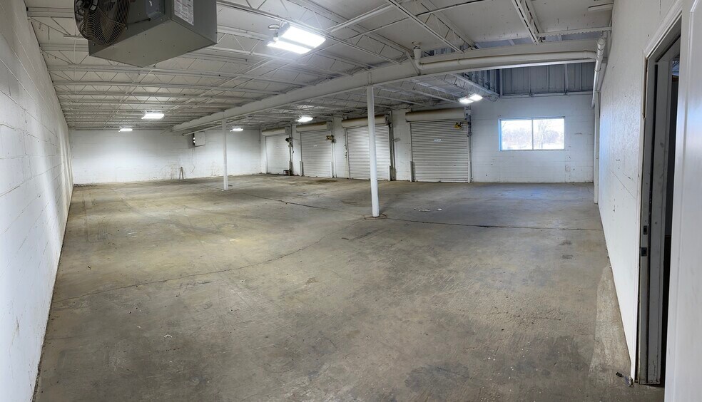 More Photos Of 2510 Erick St, Baltimore Warehouse For Lease
