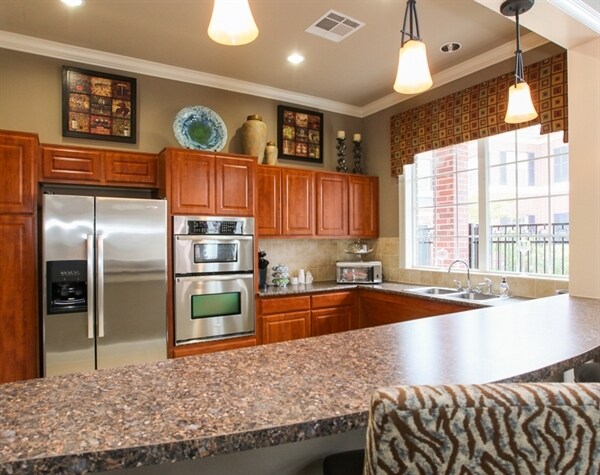 More Photos Of 2441 S Bypass 35, Alvin Apartments For Sale