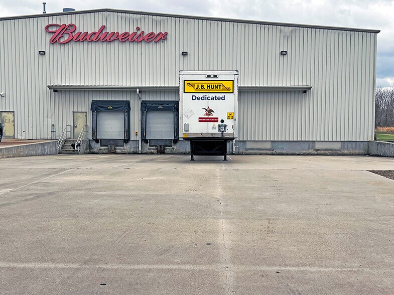 More Photos Of 105 Dillinger Rd, Carbondale Industrial For Sale