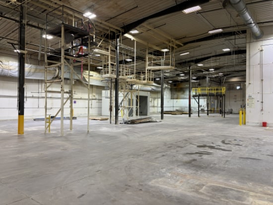 More Photos Of 1210 N 14th St, Indianola Warehouse For Sale