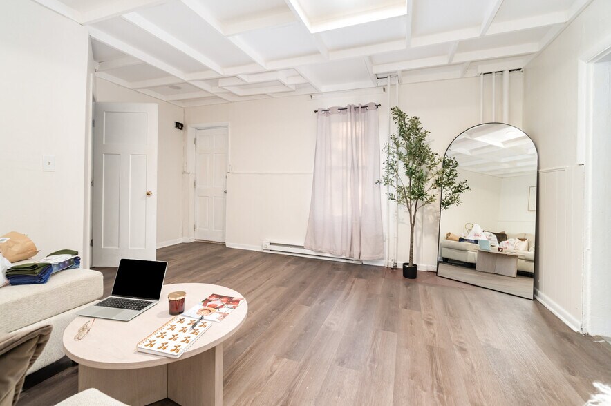 More Photos Of 1600 Regina St, Harrisburg Apartments For Sale