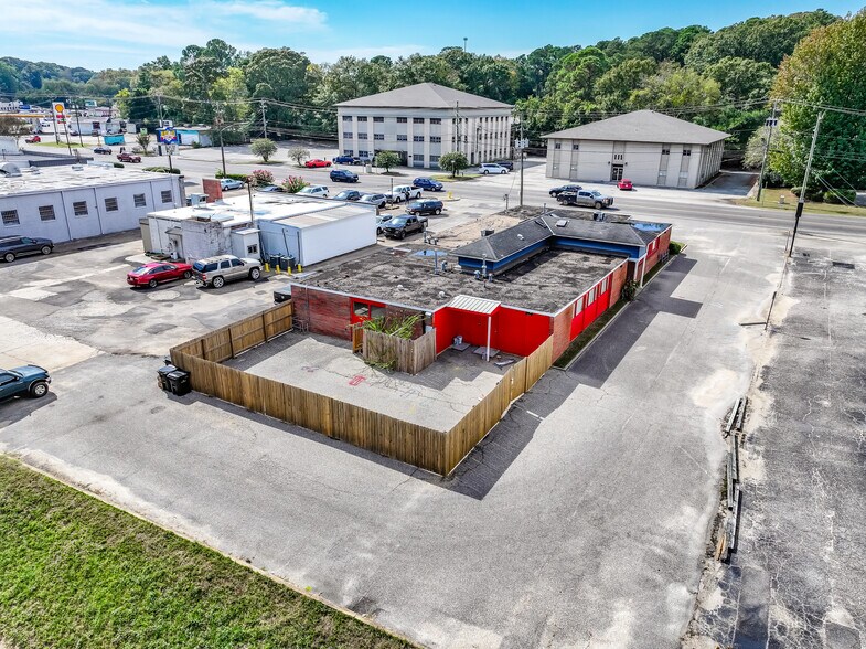 More Photos Of 112 Coliseum Blvd, Montgomery Office For Sale