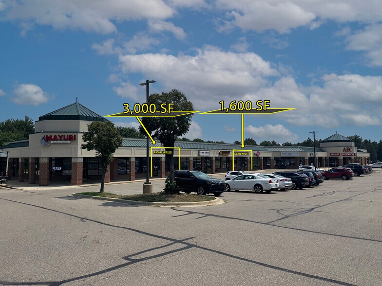 Primary Photo Of 224-278 E Auburn Rd, Rochester Hills Storefront For Lease