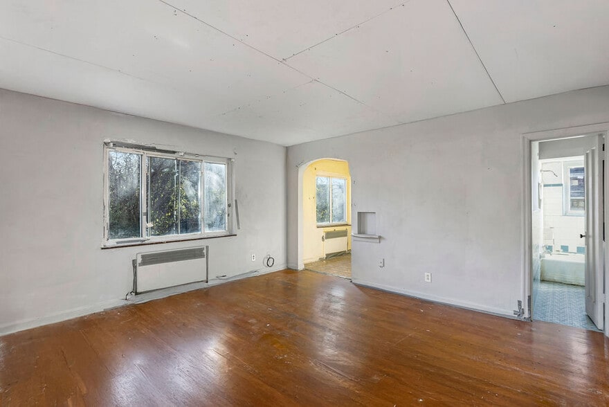 More Photos Of 5206 Montgomery Rd, Cincinnati Apartments For Sale