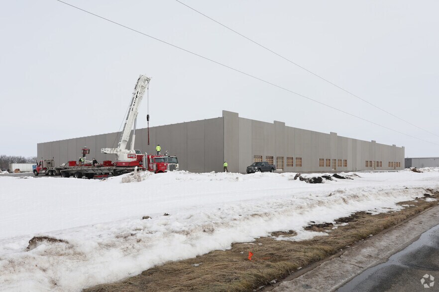 More Photos Of 5821 Eagle Point Rd, Menomonie Warehouse For Sale