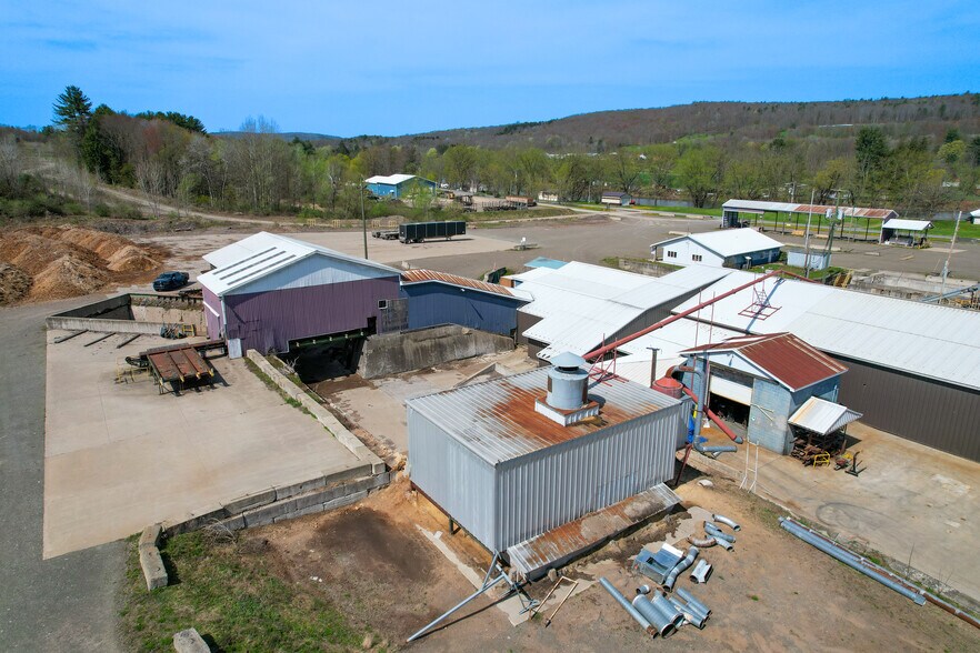 More Photos Of 224 County Road 26, Nineveh Lumberyard For Sale