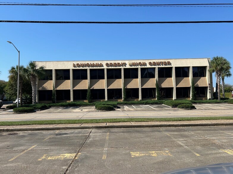 Primary Photo Of 824 Elmwood Park Blvd, New Orleans Medical For Lease