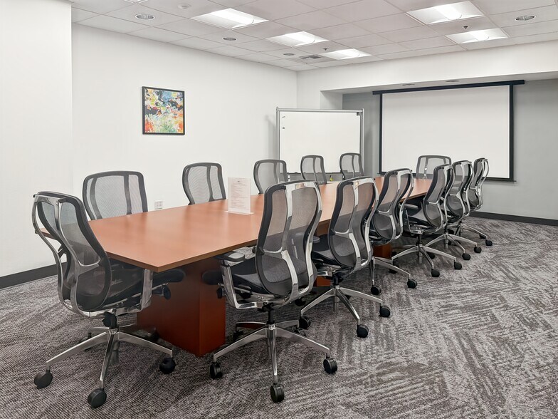 More Photos Of 3960 Howard Hughes Pky, Las Vegas Coworking Space