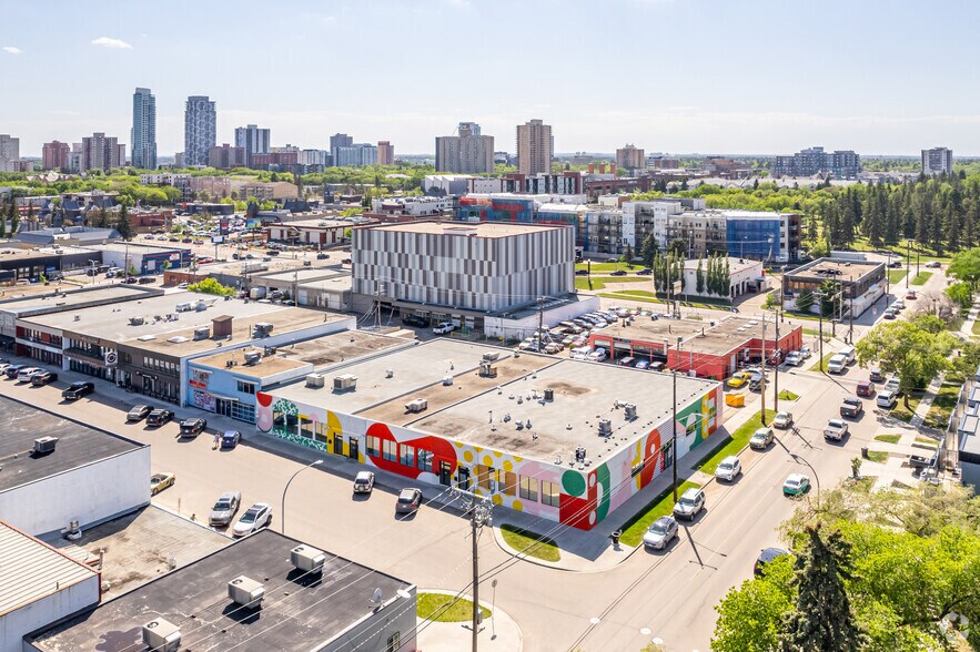 More Photos Of 10580 115th St NW, Edmonton Storefront For Sale