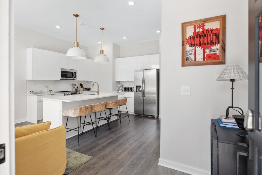 More Photos Of 1233 Lischey Ave, Nashville Apartments For Sale