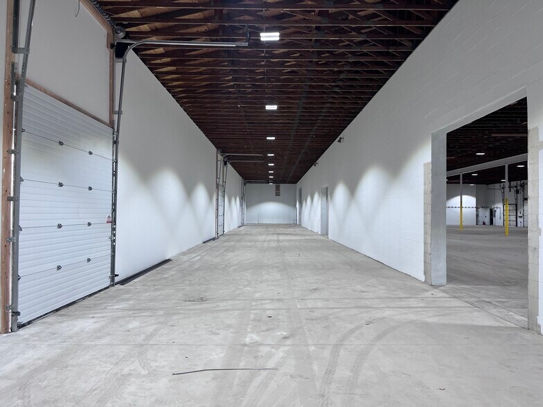 More Photos Of 821 W 5th St, Lansdale Warehouse For Lease