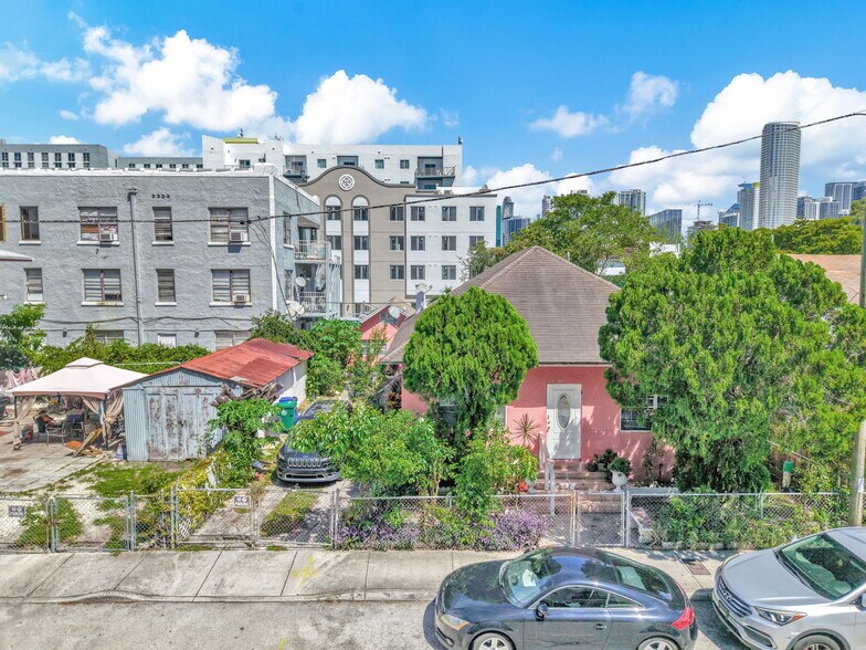 More Photos Of 676 SW 1st St & 119 SW 1st St, Miami Land For Sale