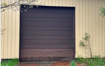 More Photos Of 404 S Park Dr, Kalkaska Warehouse For Lease