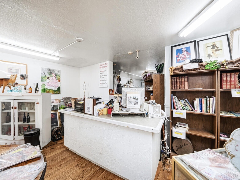 More Photos Of 79 C Street, Virginia City Storefront Retail Residential For Sale