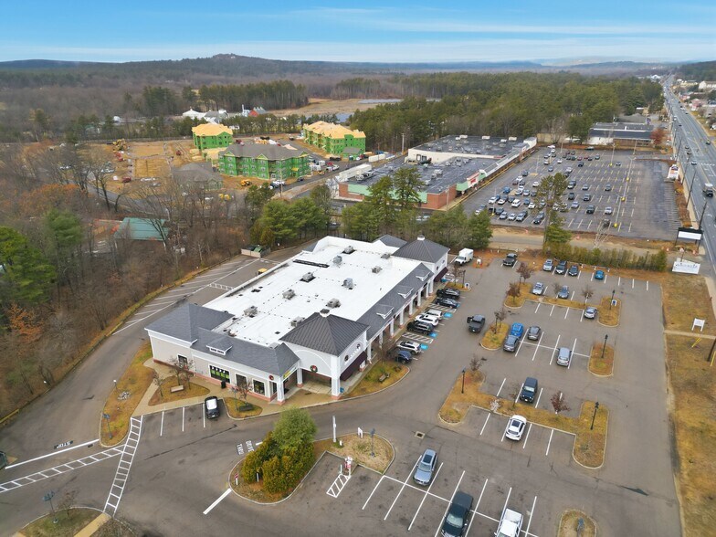More Photos Of 1500 White Mountain Hwy, North Conway Storefront For Lease