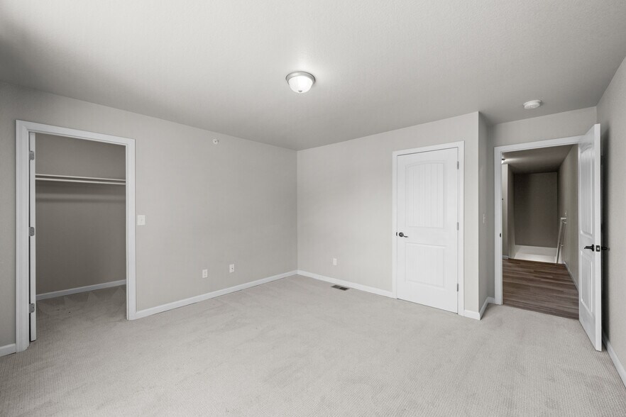 More Photos Of 375 E Ohio Ave, Fountain Apartments For Sale