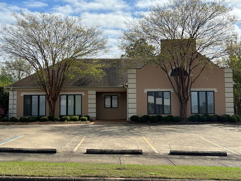More Photos Of 4228 Lomac St, Montgomery Office For Sale