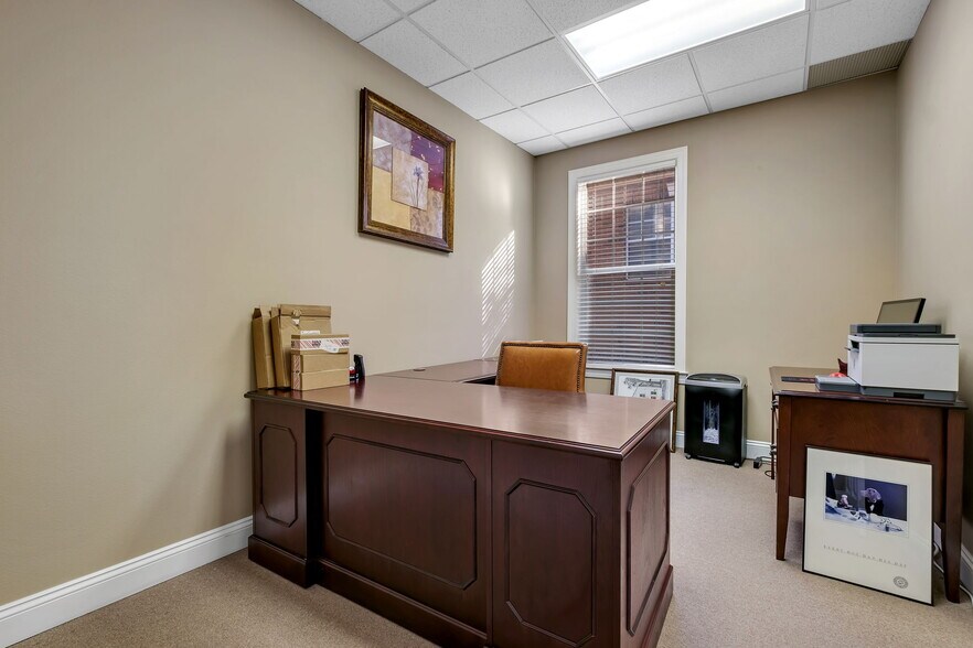 More Photos Of 2104 Delta Way, Tallahassee Office For Sale
