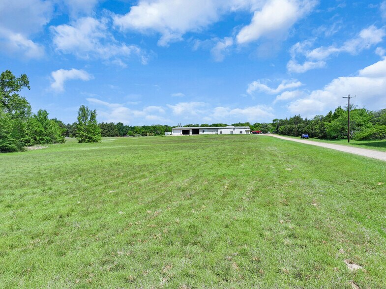 More Photos Of 14733 E State Hwy 11, Como Warehouse For Sale