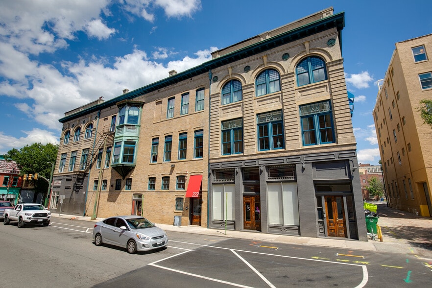 More Photos Of 221-223 N 1st St, Richmond Storefront Retail Residential For Lease