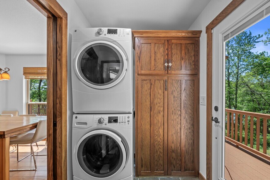 More Photos Of 18649 & 18645 Saddle Shop Ln, Springdale Lodge Meeting Hall For Sale
