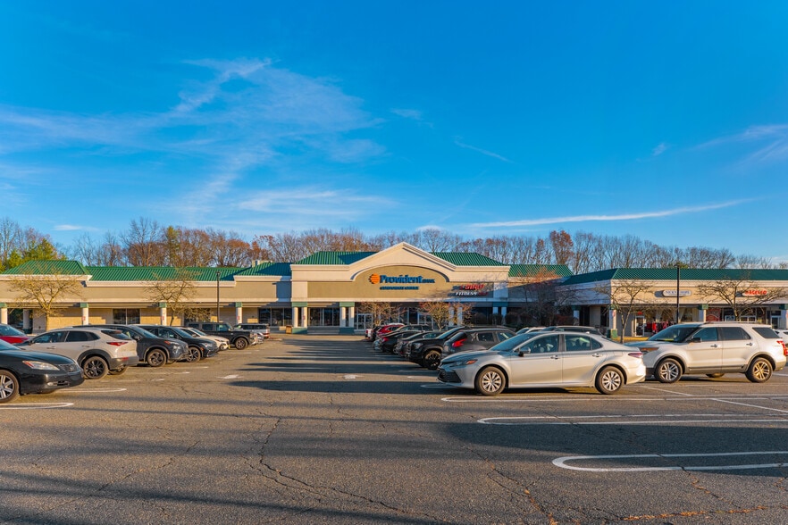 More Photos Of 5716 Berkshire Valley Rd, Oak Ridge General Retail For Lease