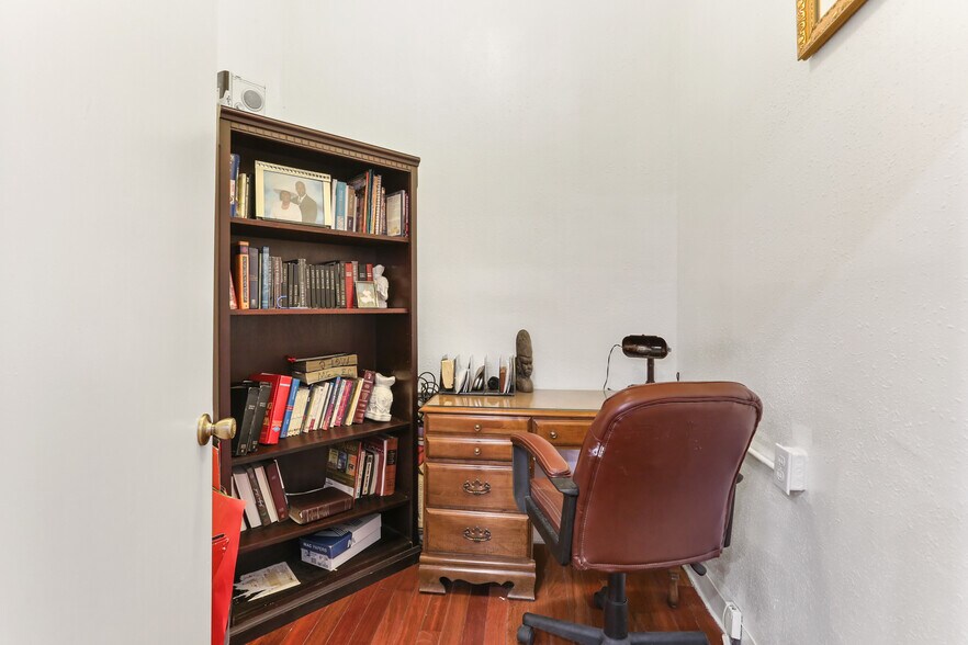 More Photos Of 3140 Jackson Ave, New Orleans Religious Facility For Sale