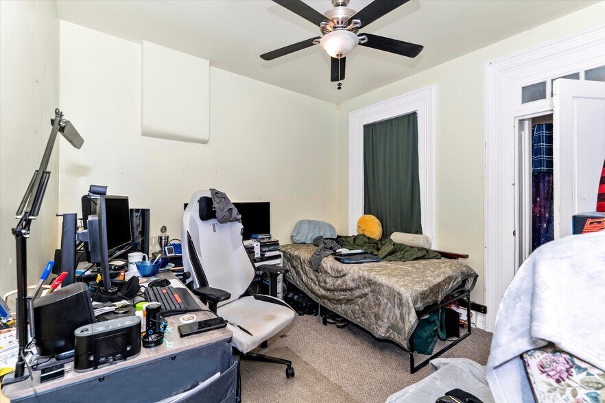 More Photos Of 229 N Church St, Thurmont Apartments For Sale