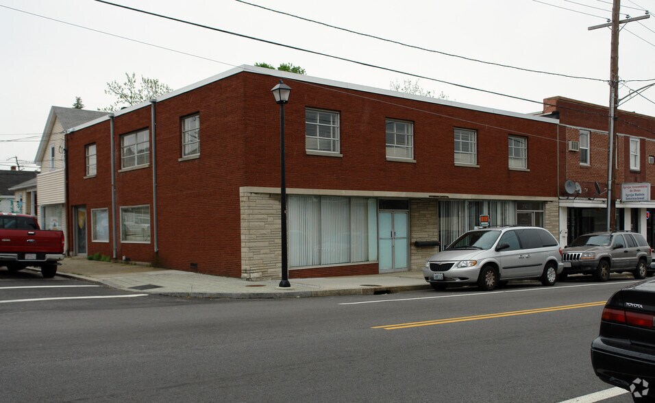 Primary Photo Of 230-232 Warren Ave, East Providence Storefront Retail Office For Sale