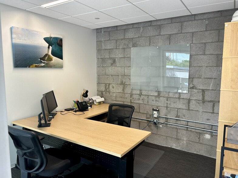 More Photos Of 6380 E Thomas Rd, Scottsdale Office For Lease