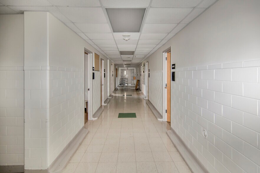 More Photos Of 600 N Main St, Mount Vernon Congregate Senior Housing For Sale