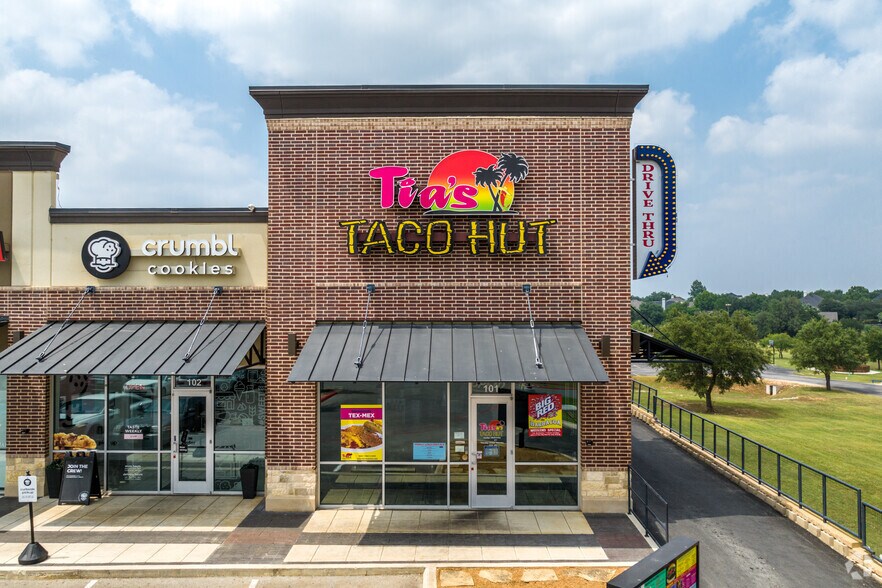 More Photos Of 2180-2188 W State Highway 46 W, New Braunfels Storefront Retail Office For Lease