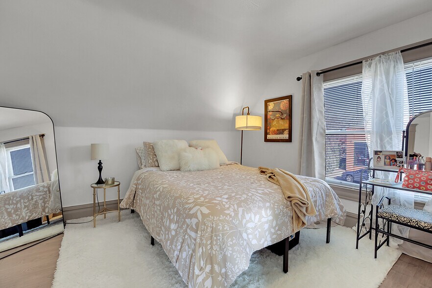 More Photos Of 175 S Main St, Brighton Office For Sale