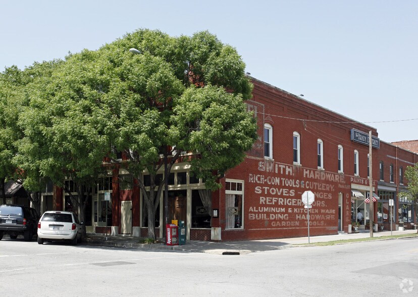 Primary Photo Of 201-203 N Main St, Tulsa Storefront Retail Office For Lease