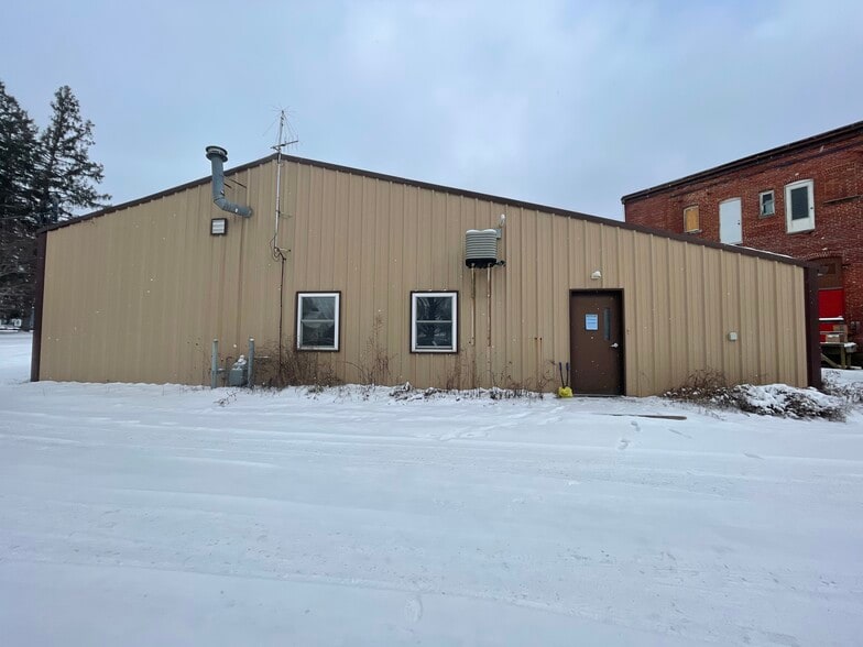 More Photos Of 120 Cherry St, Marienville Freestanding For Sale