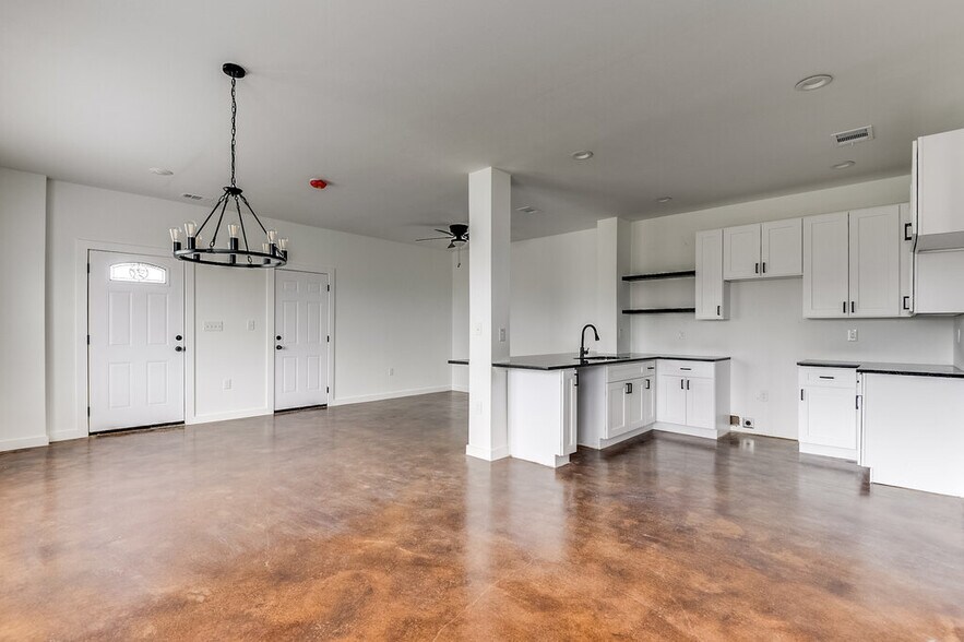More Photos Of 1020 Burnett blvd, Alvarado Apartments For Sale